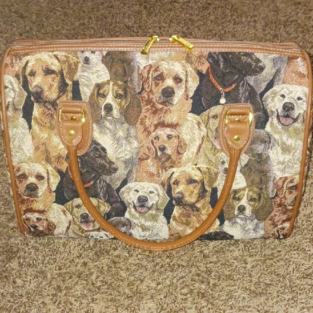 Dog Print Travel Bag/Overnight Bag ✈️